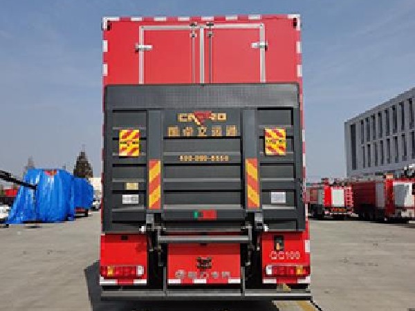 豪沃器材消防車