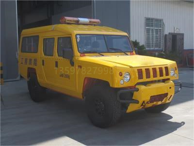 勇士森林越野消防車