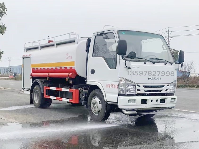 五十鈴4噸消防灑水車