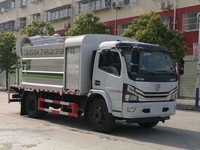 東風多利卡多功能抑塵車