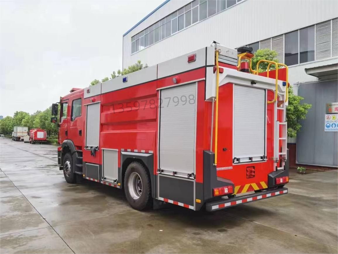 陝汽8噸泡沫消防車