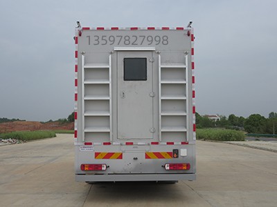 豪沃被服洗滌車