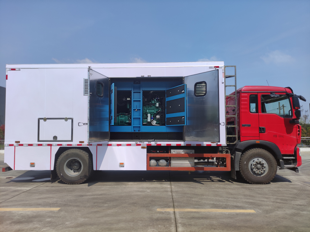 豪沃電源車